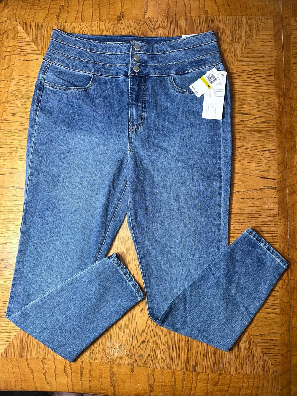 *NWT* Seven7 the Sky High Super High Rise Skinny